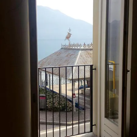Appartamento Apartment In Ghiffa With Lake Maggiore Views *