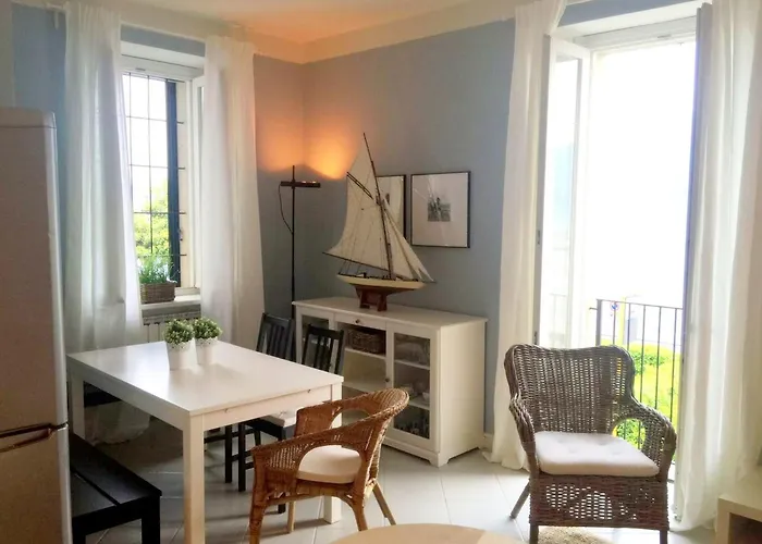 Apartment In Ghiffa With Lake Maggiore Views Appartamento *